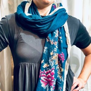 Deep blue Scarf